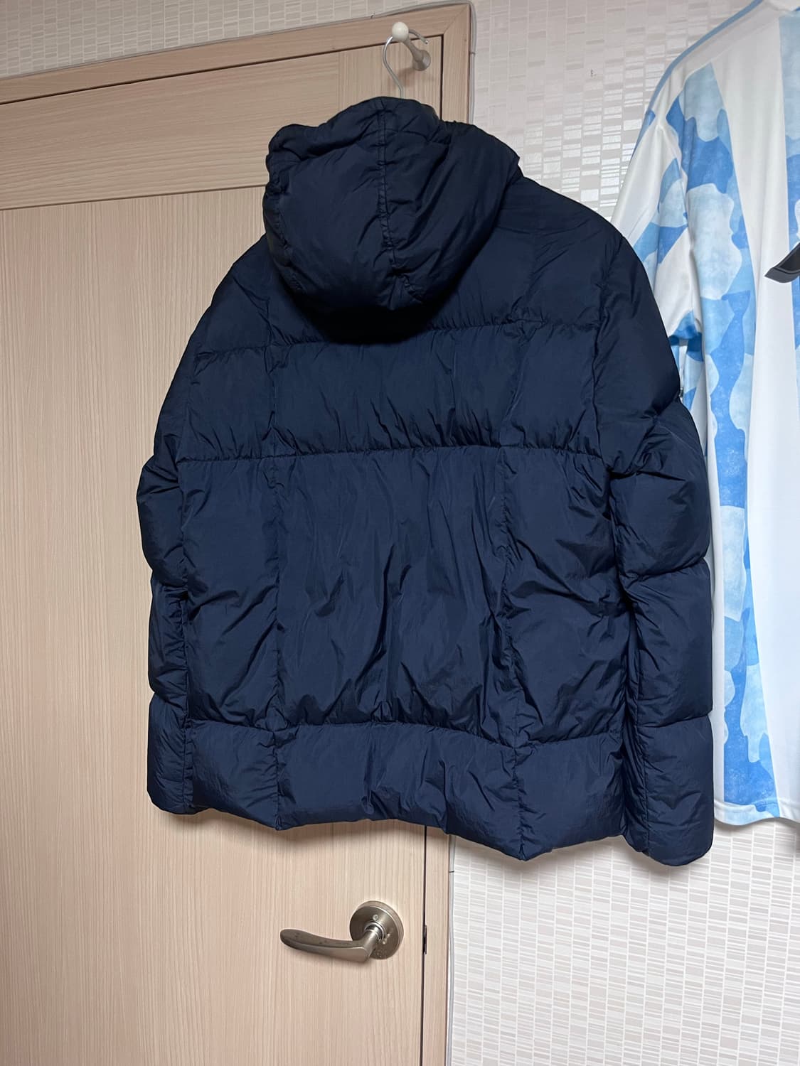 [L] 스톤아일랜드 19fw 크링클랩스 패딩 네이비 상품이미지2