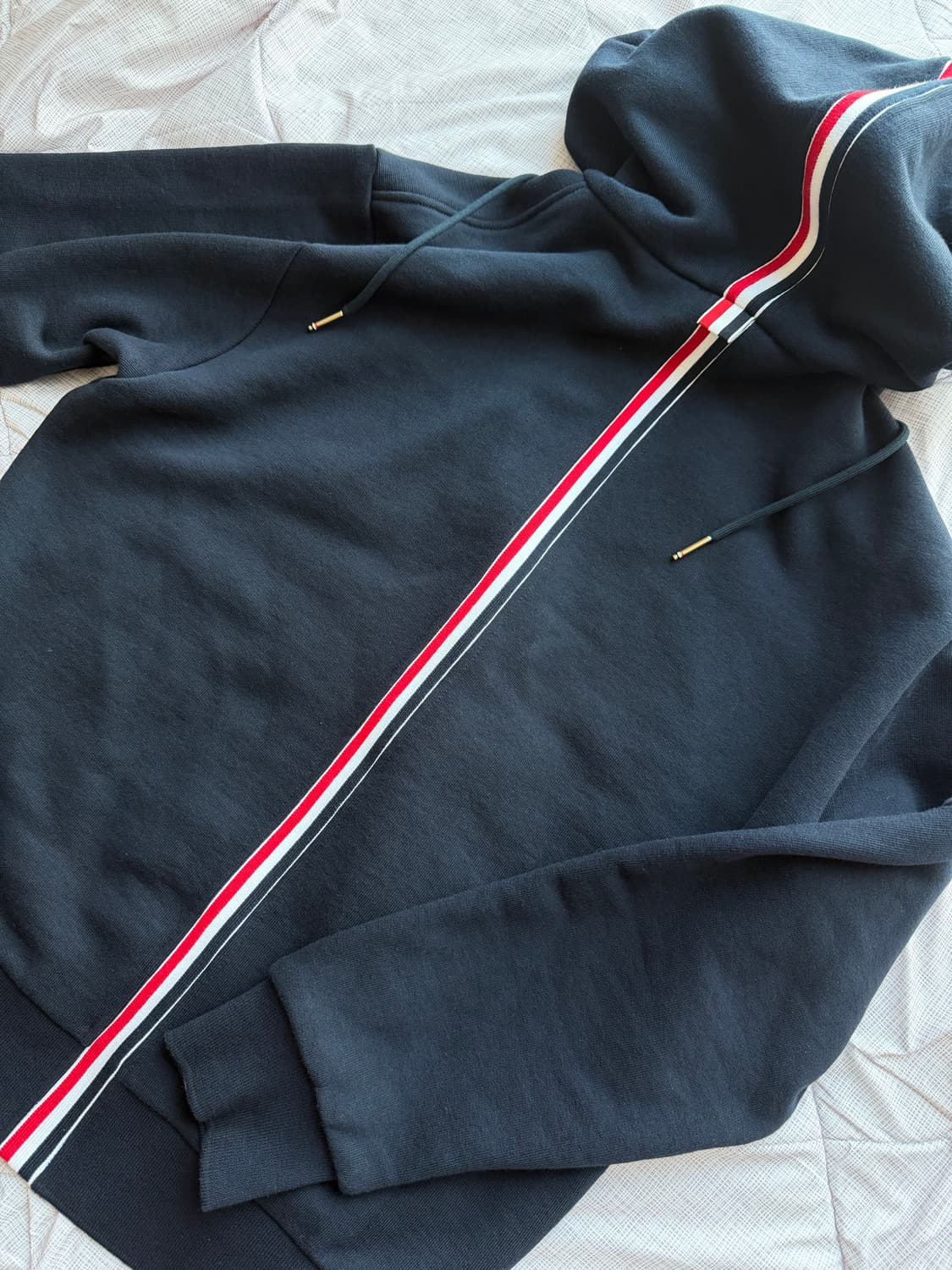 톰브라운 백삼선 후드집업 네이비 size 3 시착1회 상품이미지2