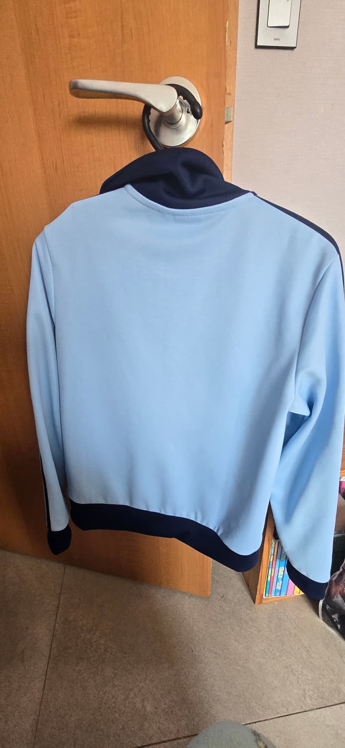 배송비 포함) 아노깔 아디다스 클래식 트랙탑 하늘색 상품이미지3