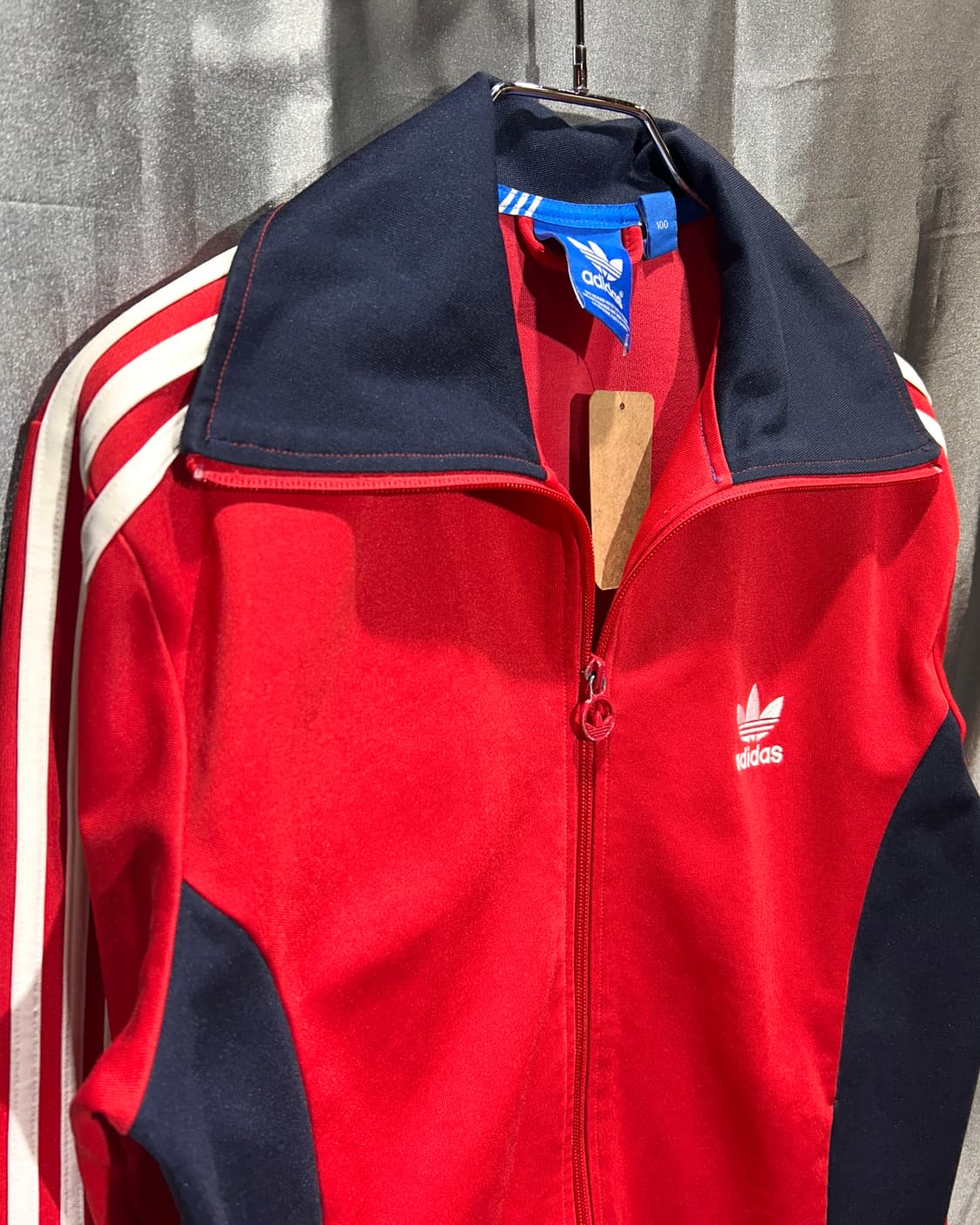 L 아디다스 유로파 레드 & 네이비 배색 트랙탑 상품이미지4