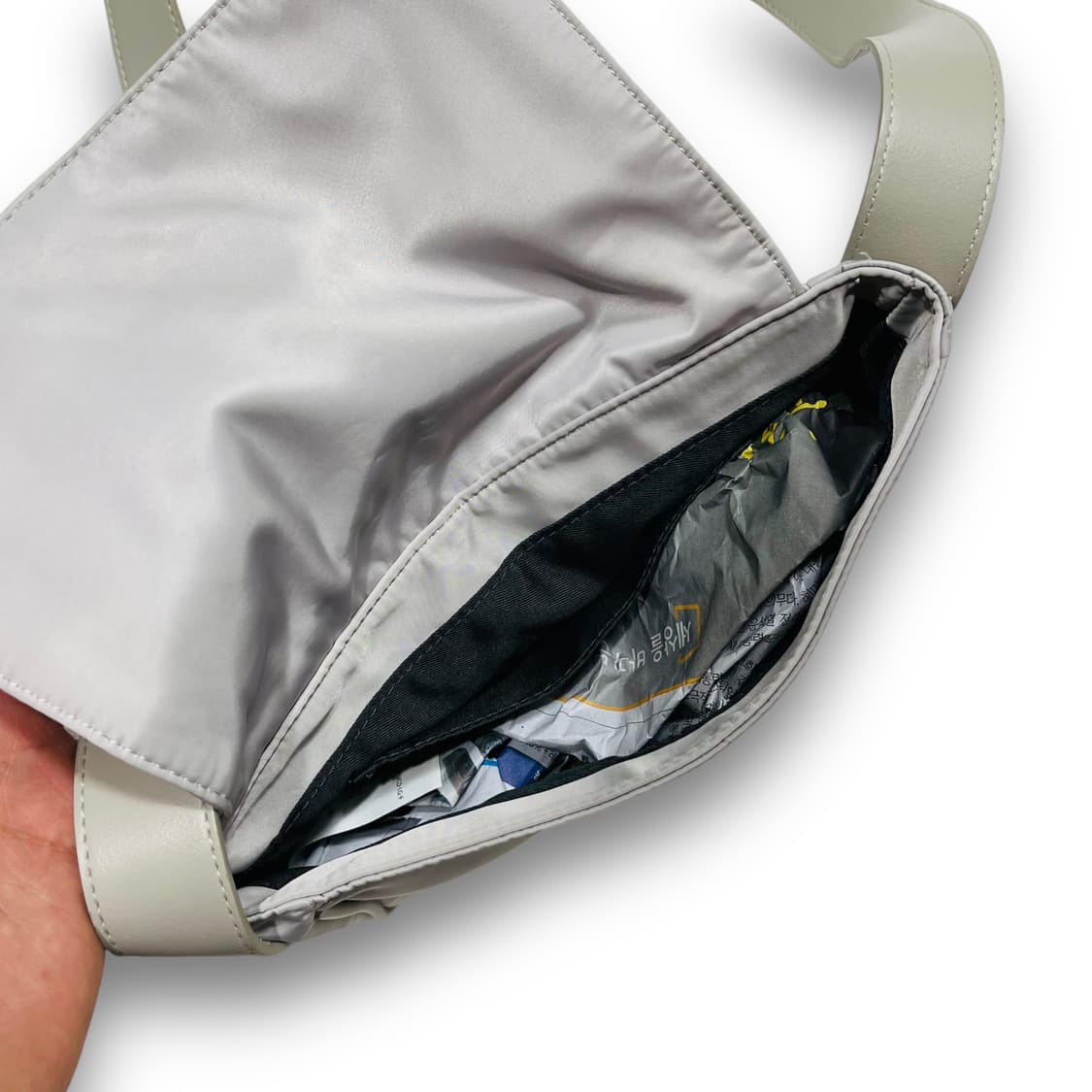 마뗑킴 미니 버클 백 라이트 그레이 숄더백 상품이미지7