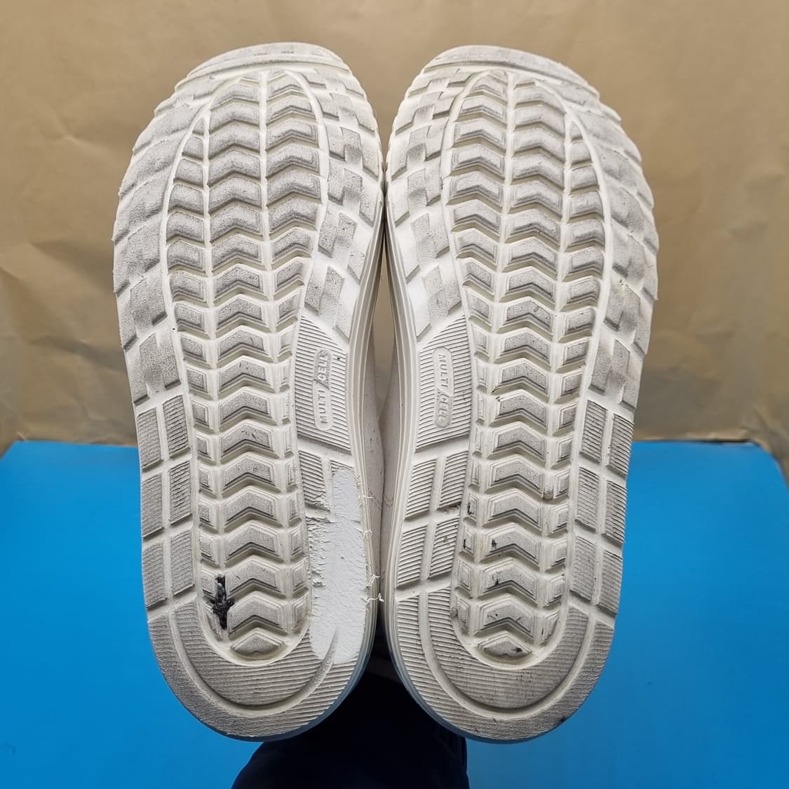 디스커버리 뮬리v2 스니커즈 250 상품이미지3