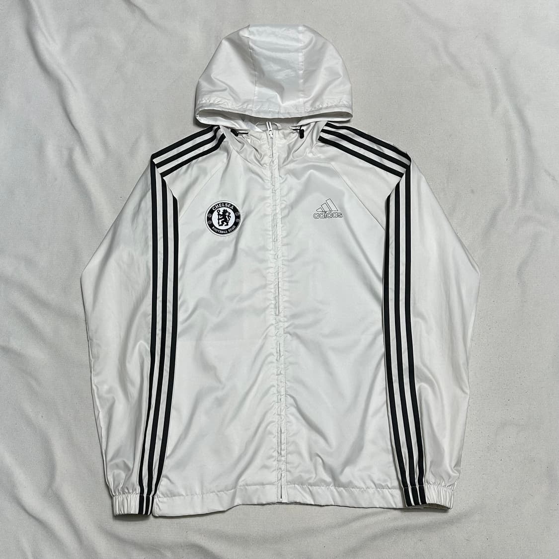 L 아디다스 첼시 블랙 삼선 화이트 후드 바람막이 상품이미지2
