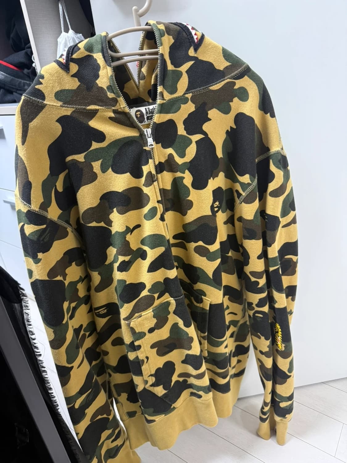 베이프 PONR 샤크 후드집업 상품이미지2