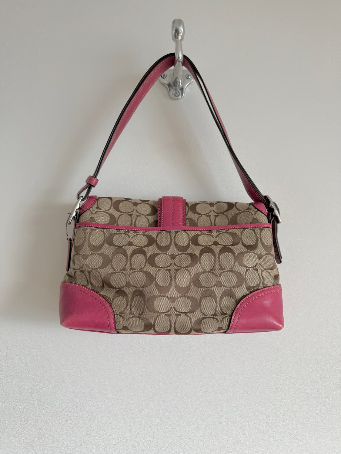 코치(COACH) 모노그램 레더 숄더백 상품이미지5