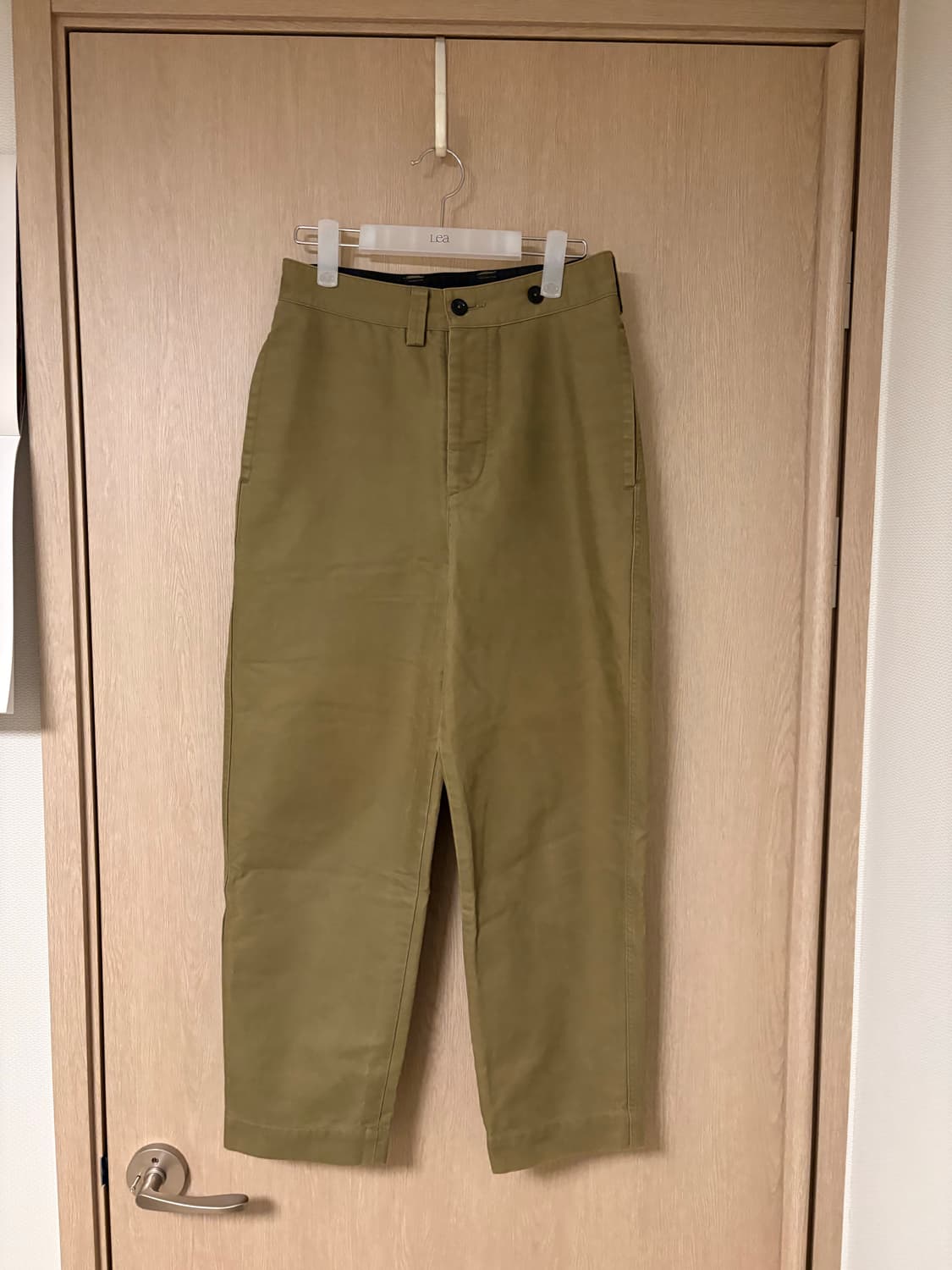 마가렛호웰 워크 치노팬츠 올리브 상품이미지1