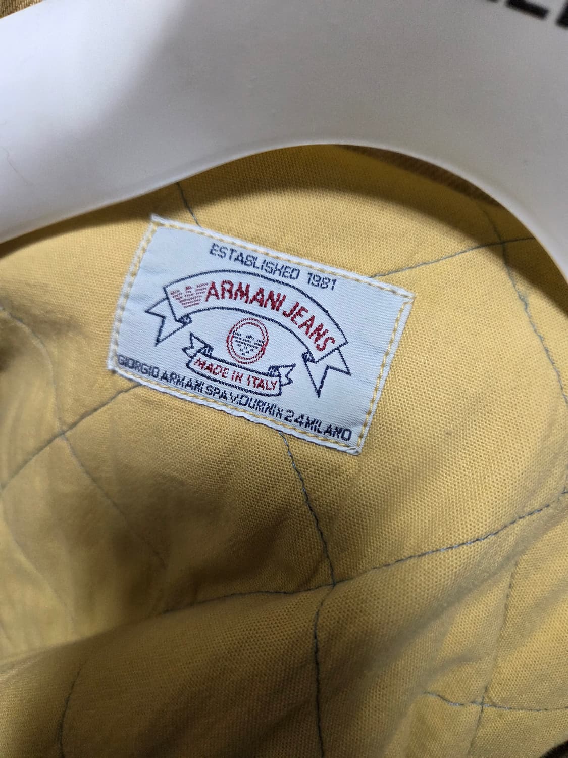 아르마니 진스 더플코트 빈티지 옐로우 상품이미지3