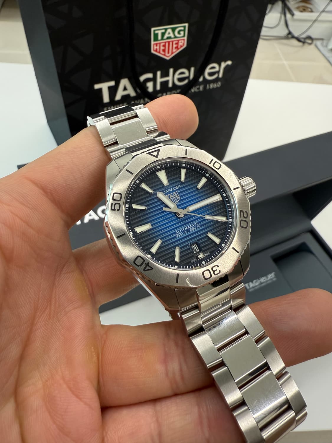 태그호이어 아쿠아레이서 200 오토매틱 청판 상품이미지7