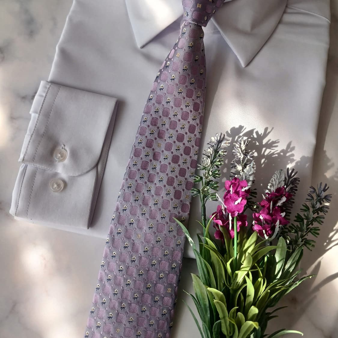 셀린느 실크 플라워 트리오페 넥타이 9.2cm A~B등급 A18882
 상품이미지5