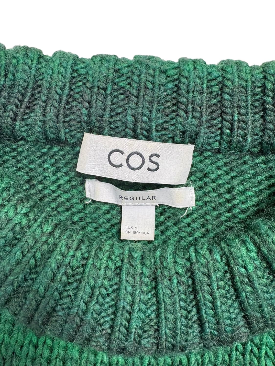 COS 레귤러핏 니트 상품이미지4