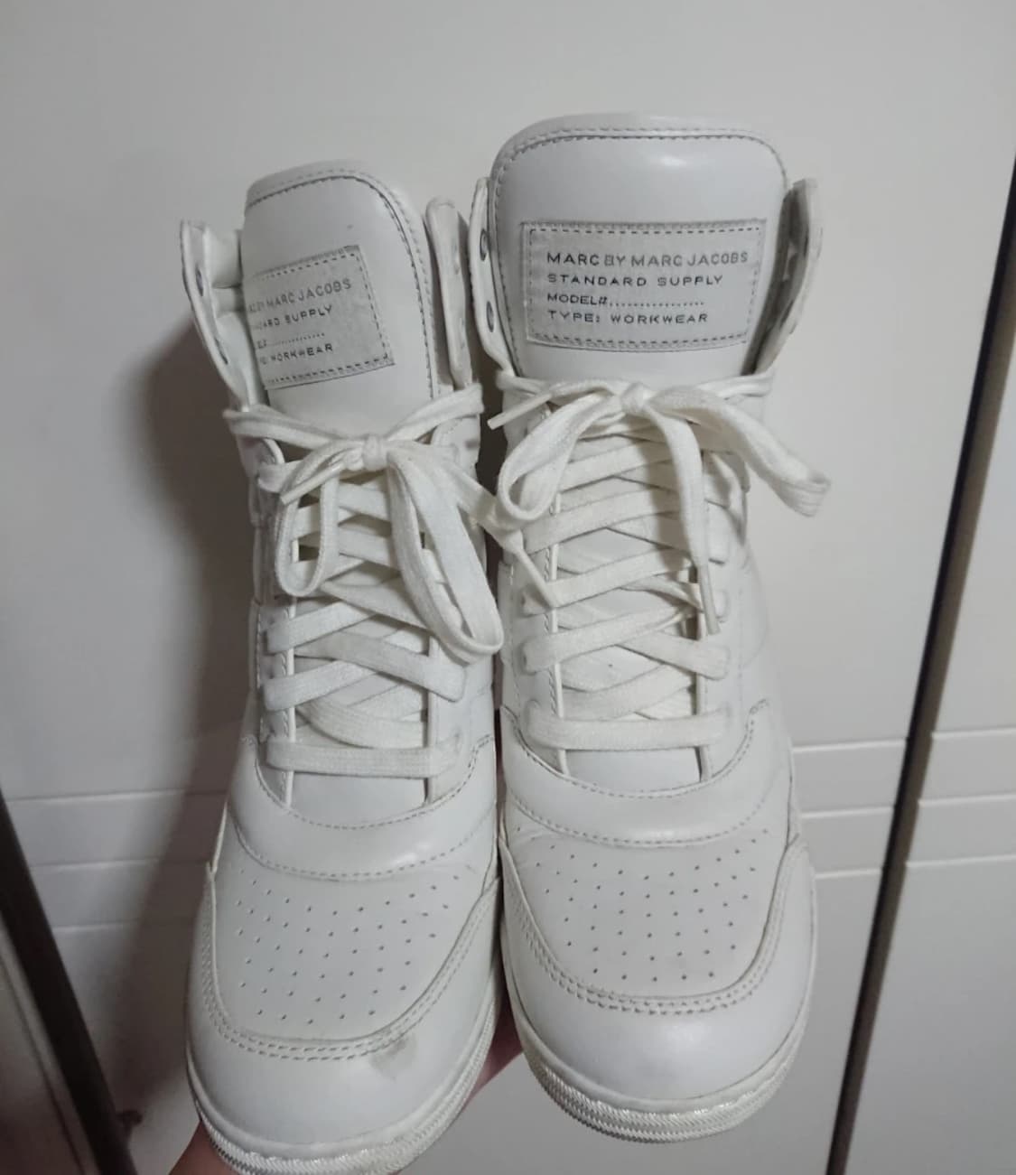 Marc Jacob’s 마크 제이콥스 화이트 하이탑 스니커즈 상품이미지2