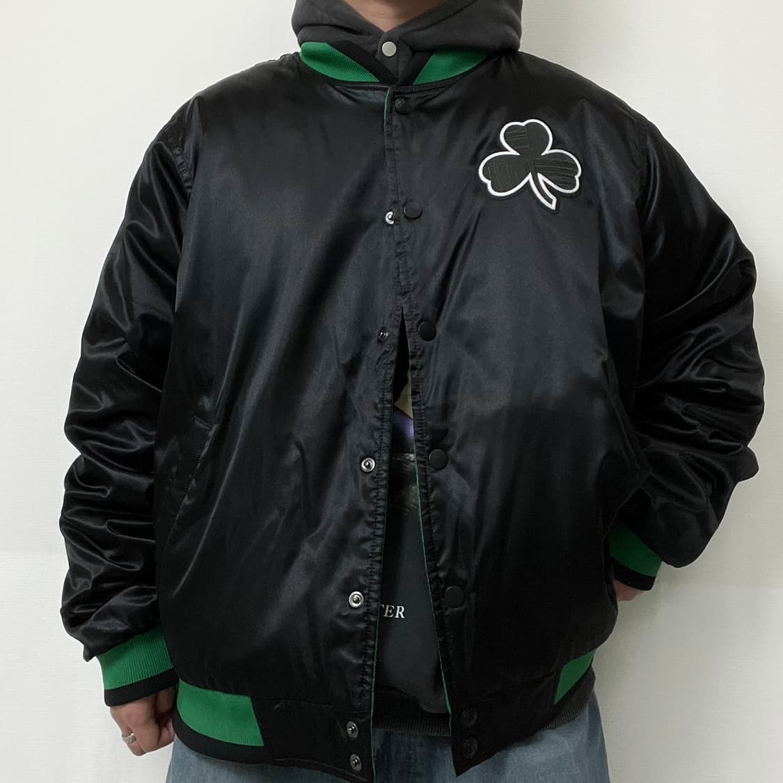 나이키 X NBA 셀틱스 리버시블 사틴 자켓 상품이미지3