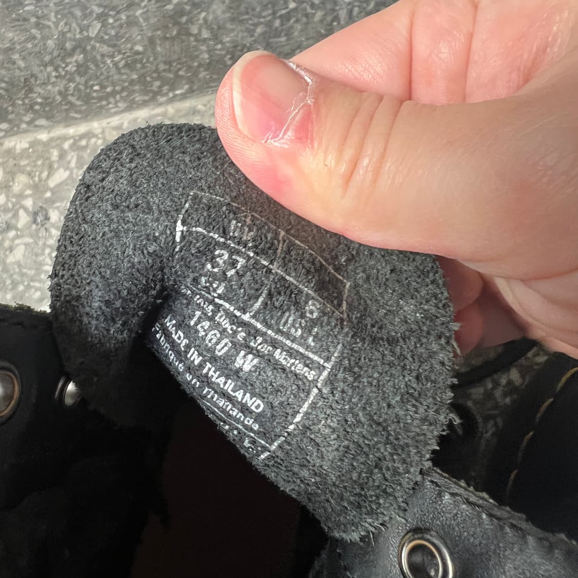 닥터마틴 1460 8홀 부츠 상품이미지6