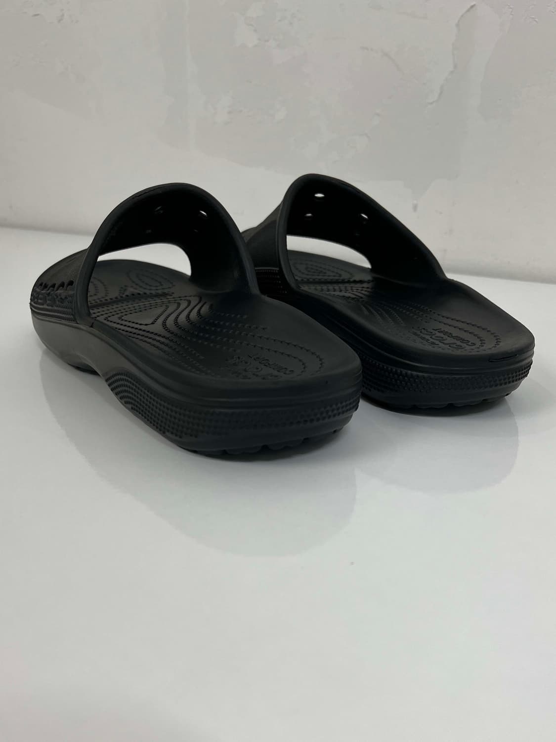 새제품 크록스 남녀공용 비아 슬라이드 슬리퍼 265 상품이미지4