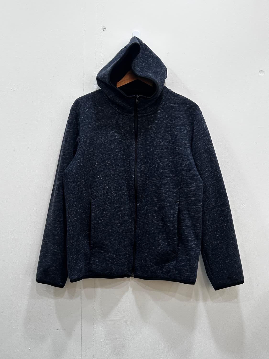 유니클로 블럭테크 플리스 후드집업 여성 L 사이즈 네이비 상품이미지4