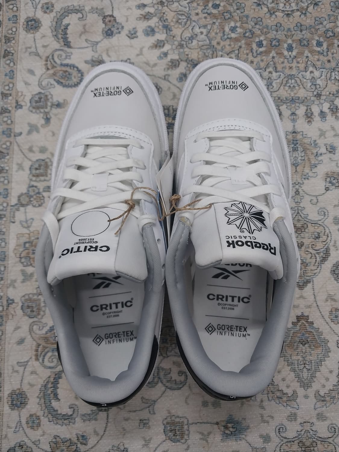 (새상품) 리복 X 고어텍스 크리틱 스니커즈 245mm 상품이미지5