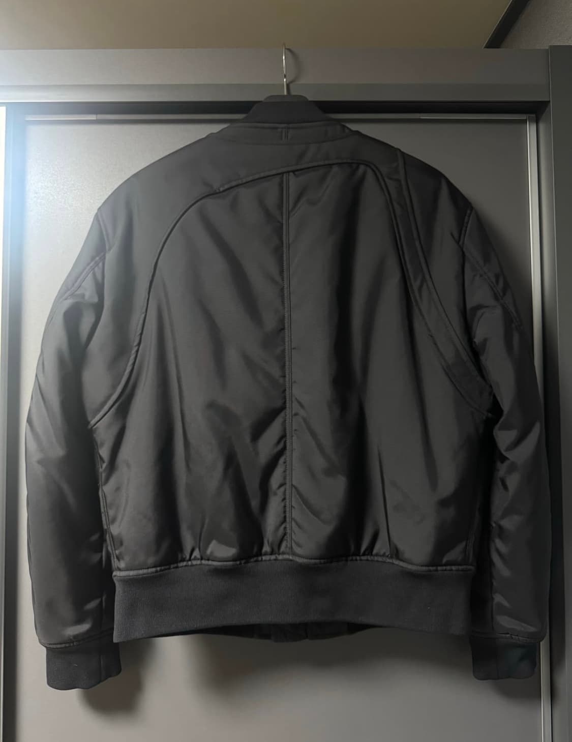 알렉산더 맥퀸 하네스 봄버 자켓 상품이미지2