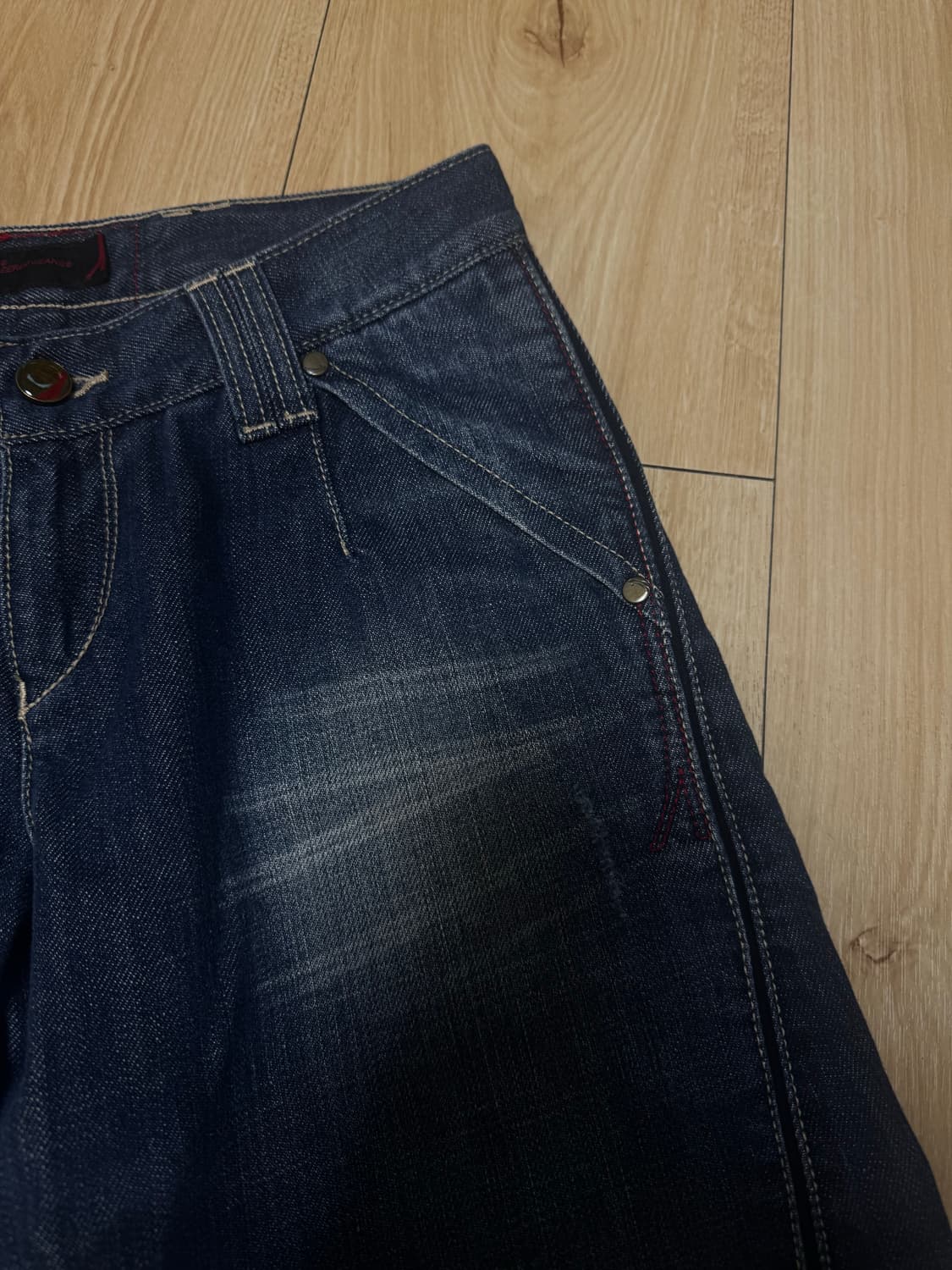 리바이스 엔지니어드진 로우라이즈 부츠컷 상품이미지3