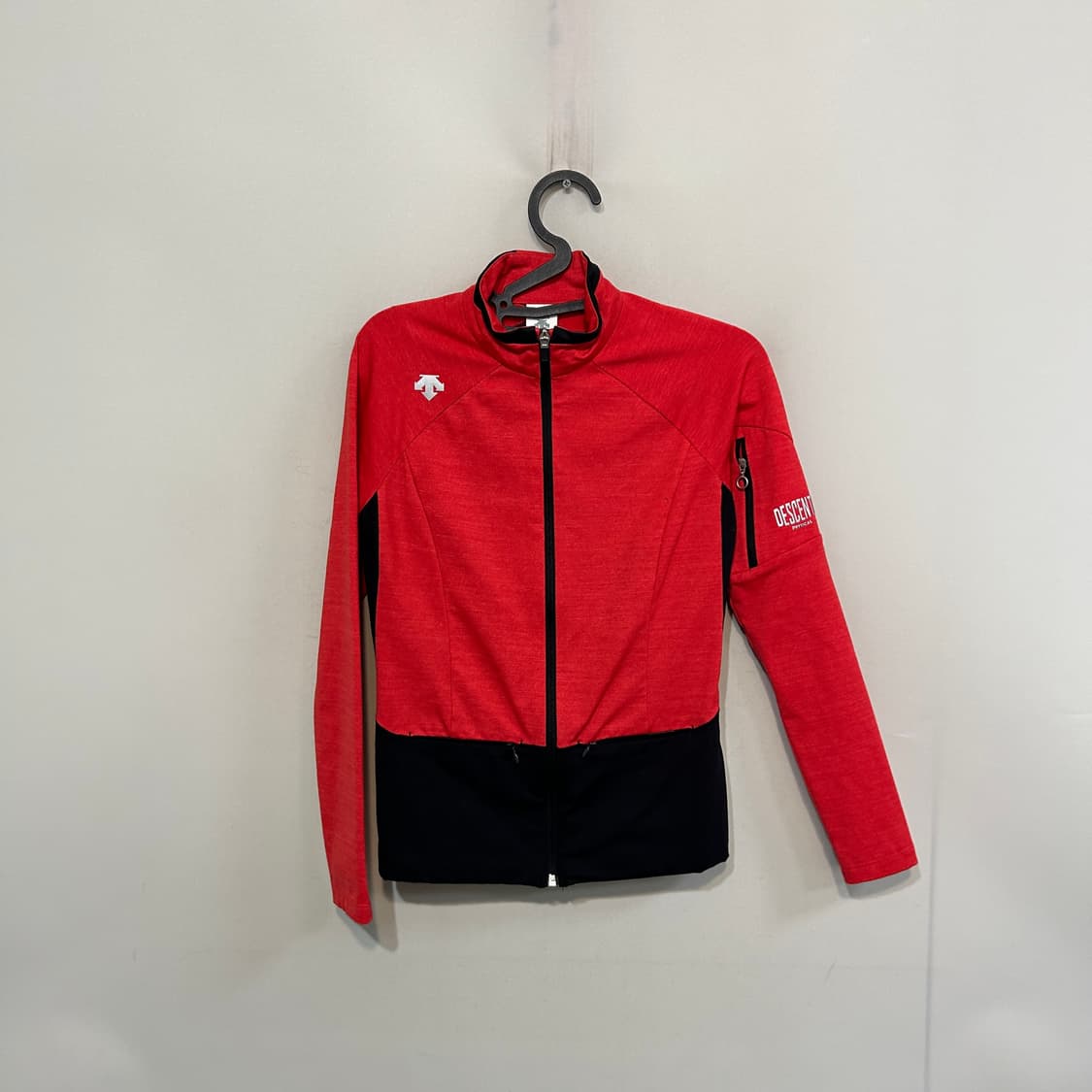 데상트 집업 여성 85 S 상품이미지1