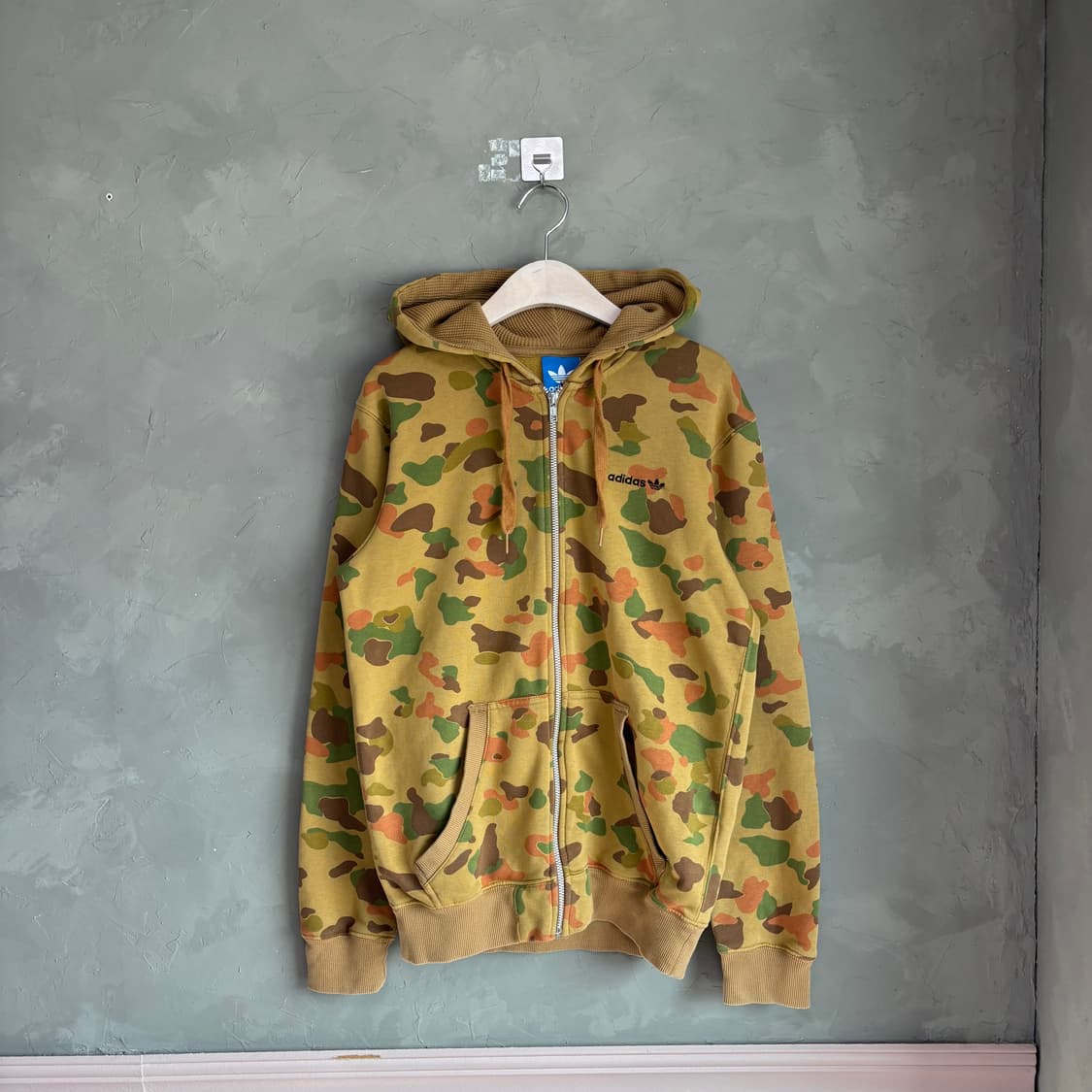 아디다스 파이어버드 후드집업 카모 상품이미지1