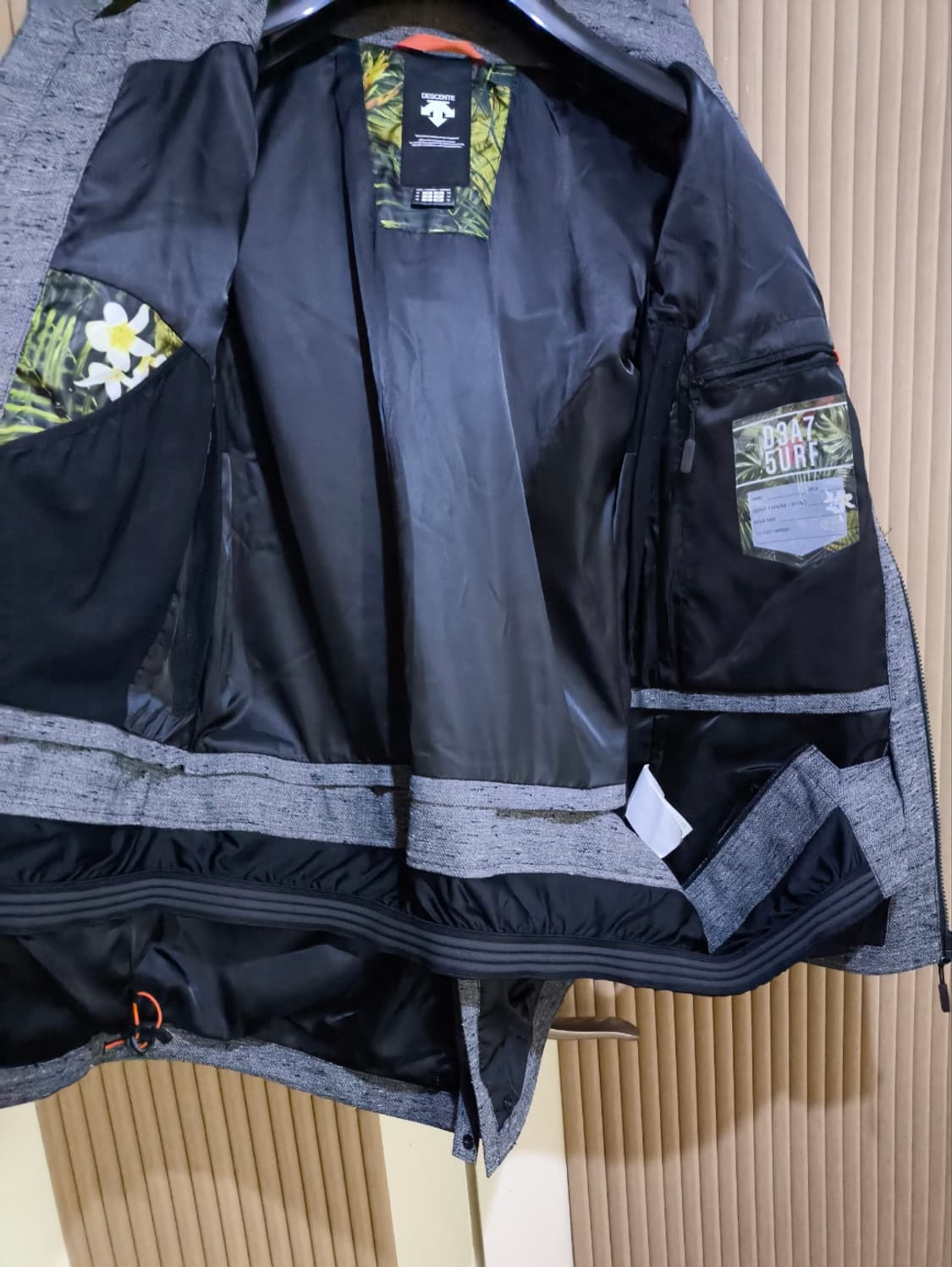 95 데상트 자켓 상품이미지8