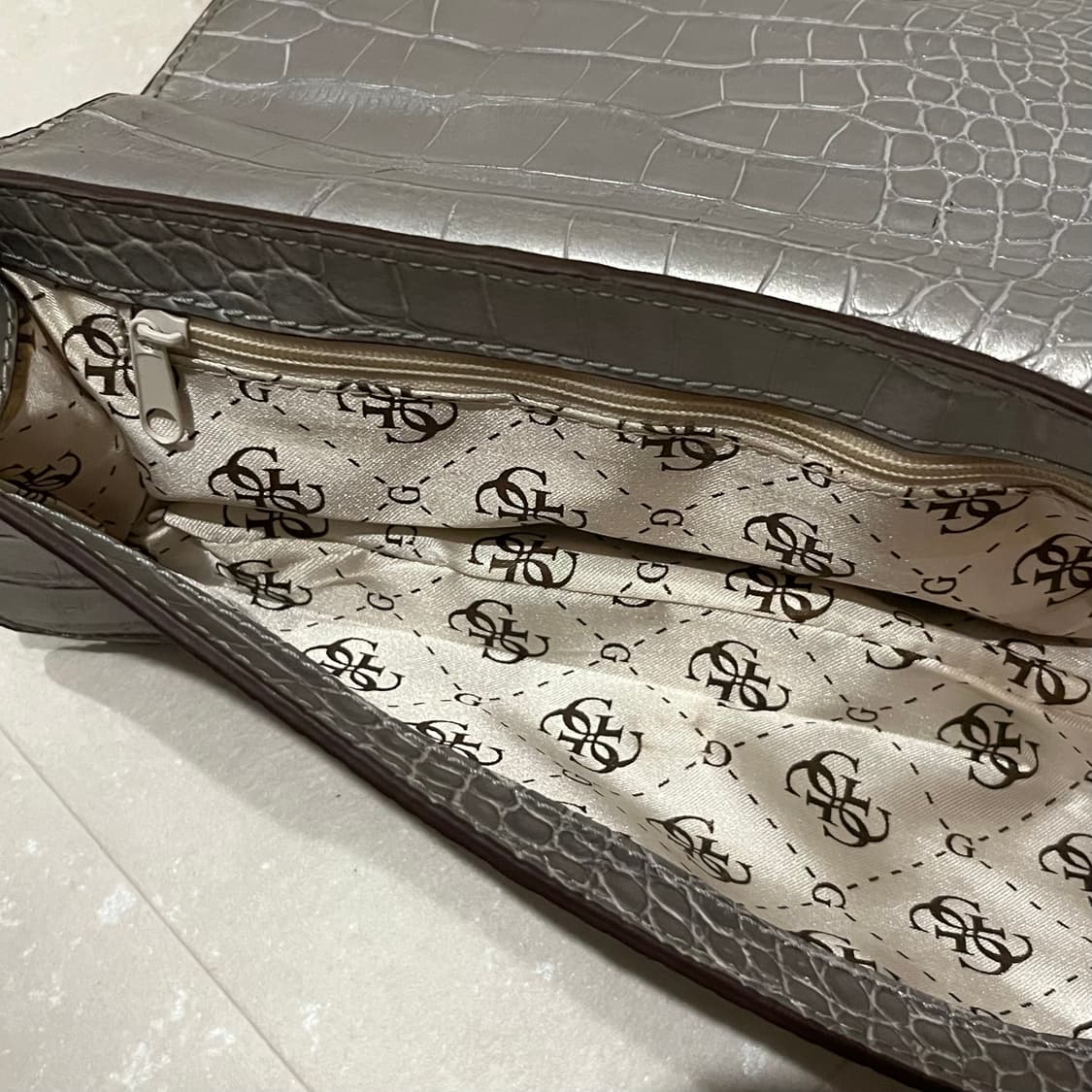 게스 빈티지 실버백 상품이미지4