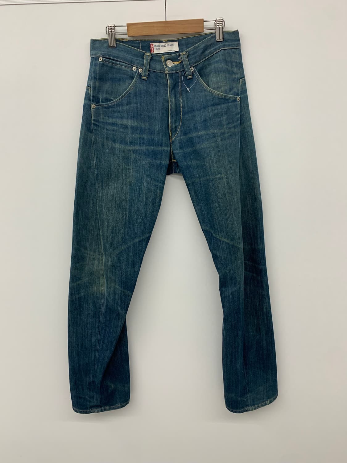 리바이스 엔지니어드 타이트 데님 상품이미지2