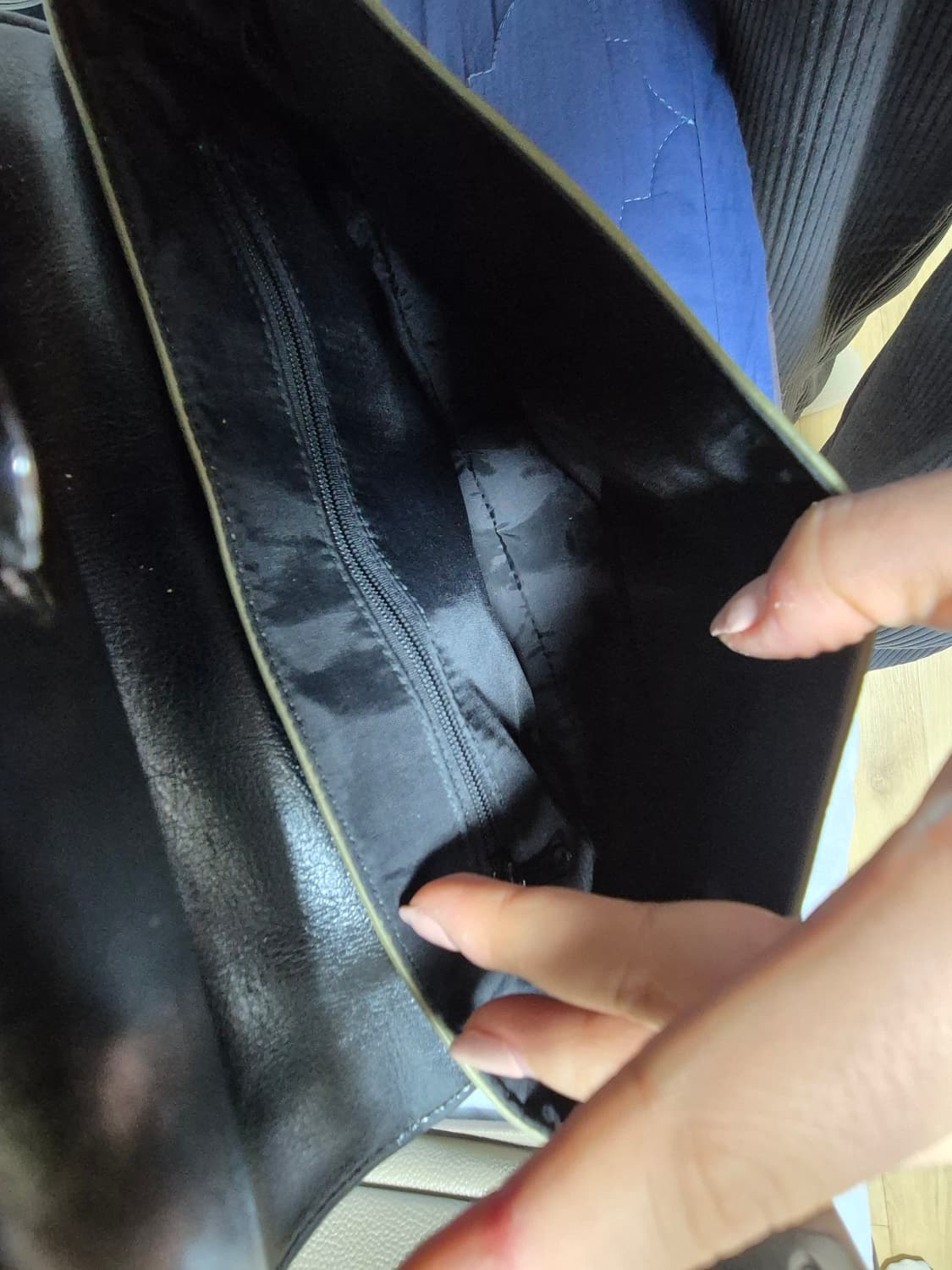 🖤💚GUESS 게스 블랙 올리브 숄더백 상품이미지4