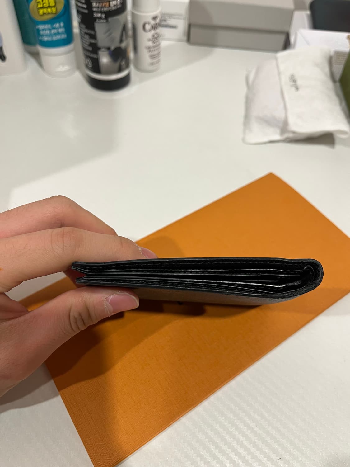 루이비통 모노그램 이클립스 반지갑 블랙 [정품] 상품이미지5