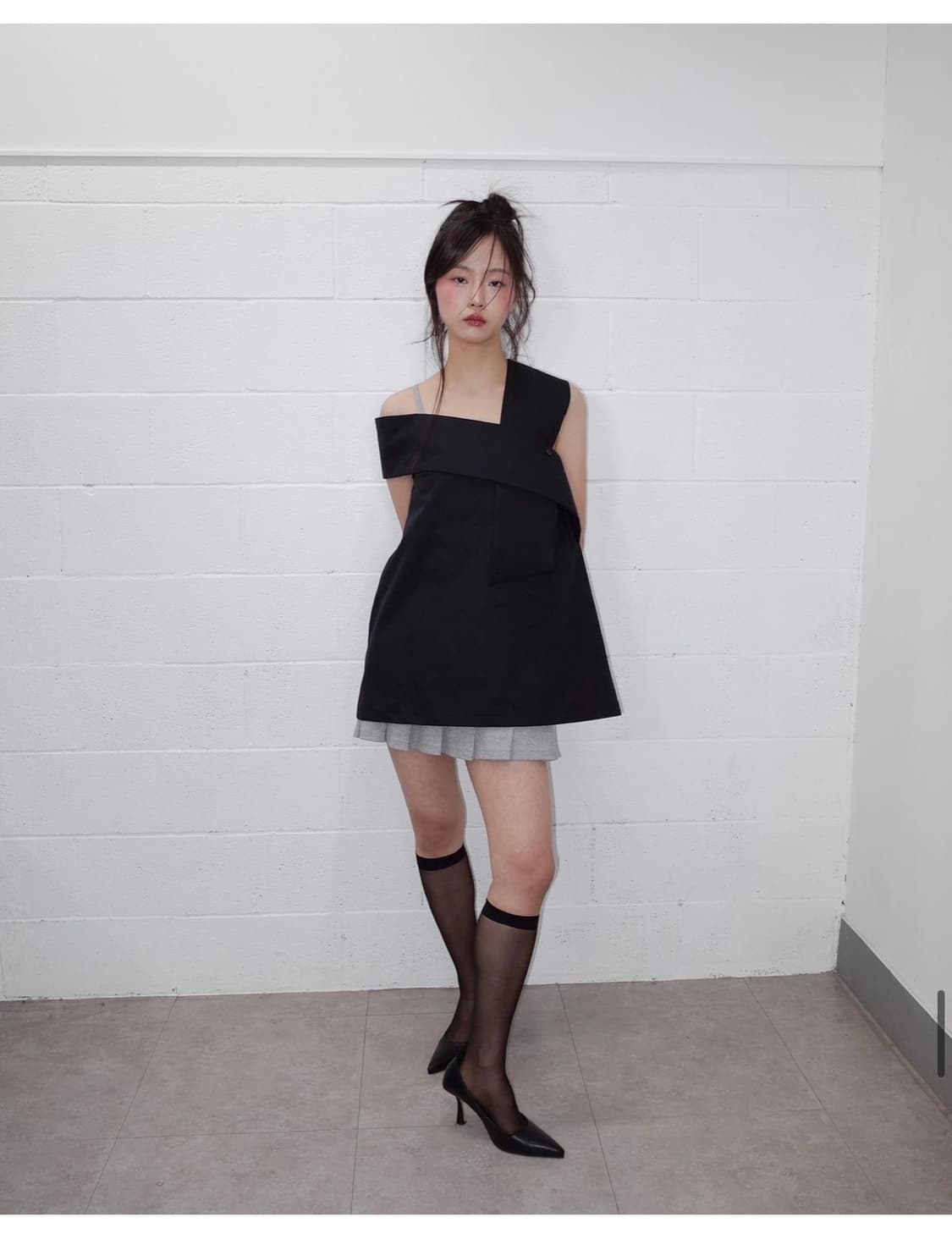 온스카 플리츠 미니 원피스 pleats mini one piece 그레이 상품이미지3