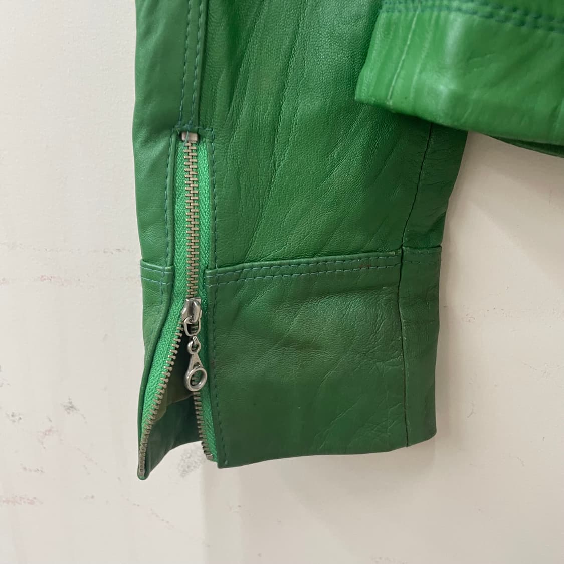 Y2K 하이넥 그린 리얼 레더 셔링 레더 자켓 상품이미지5