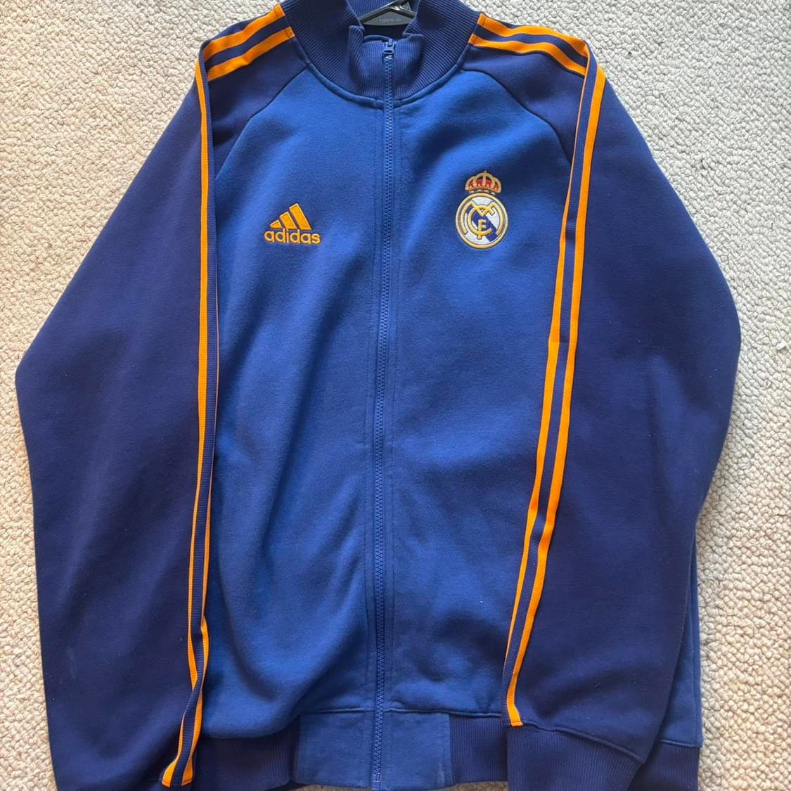 대장급 아디다스 레알 마드리드 21/22 시즌 삼선 트랙탑 져지  상품이미지1