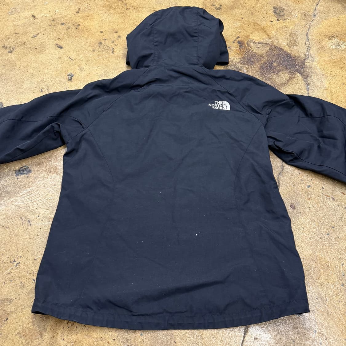 [정품/85] 노스페이스 블랙 후드 바람막이 자켓 b18 상품이미지4