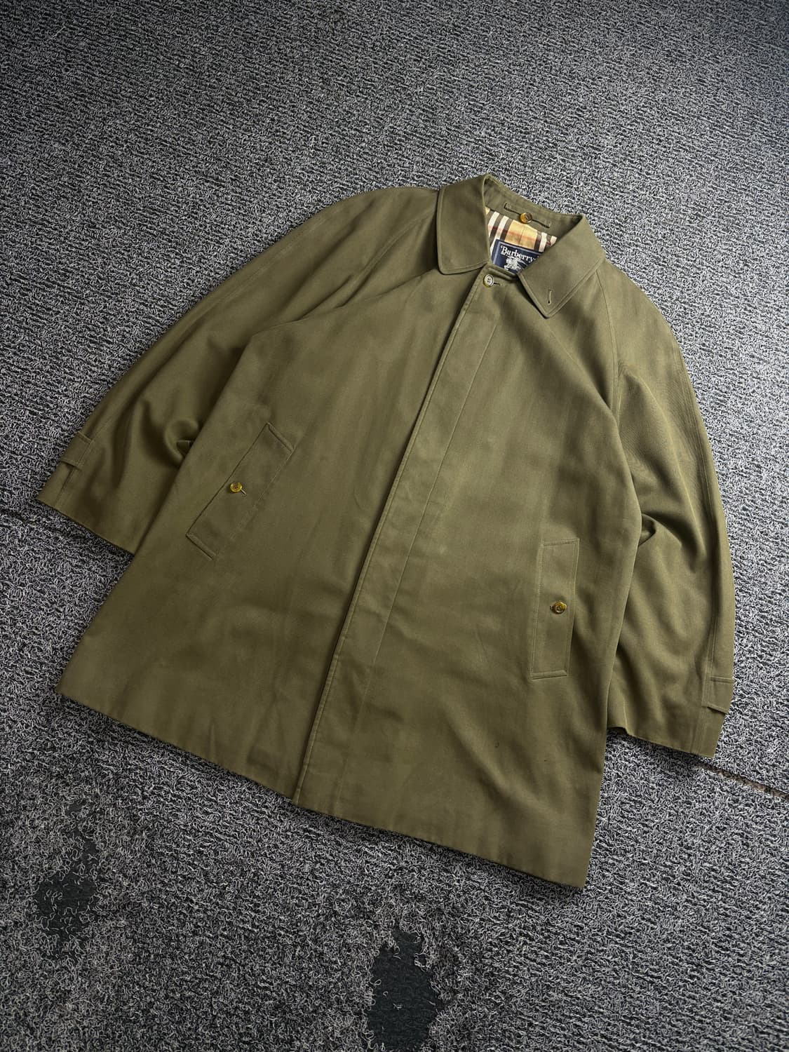 버버리 런던 클래식 미니멀 싱글 트렌치 코트 3250 상품이미지1