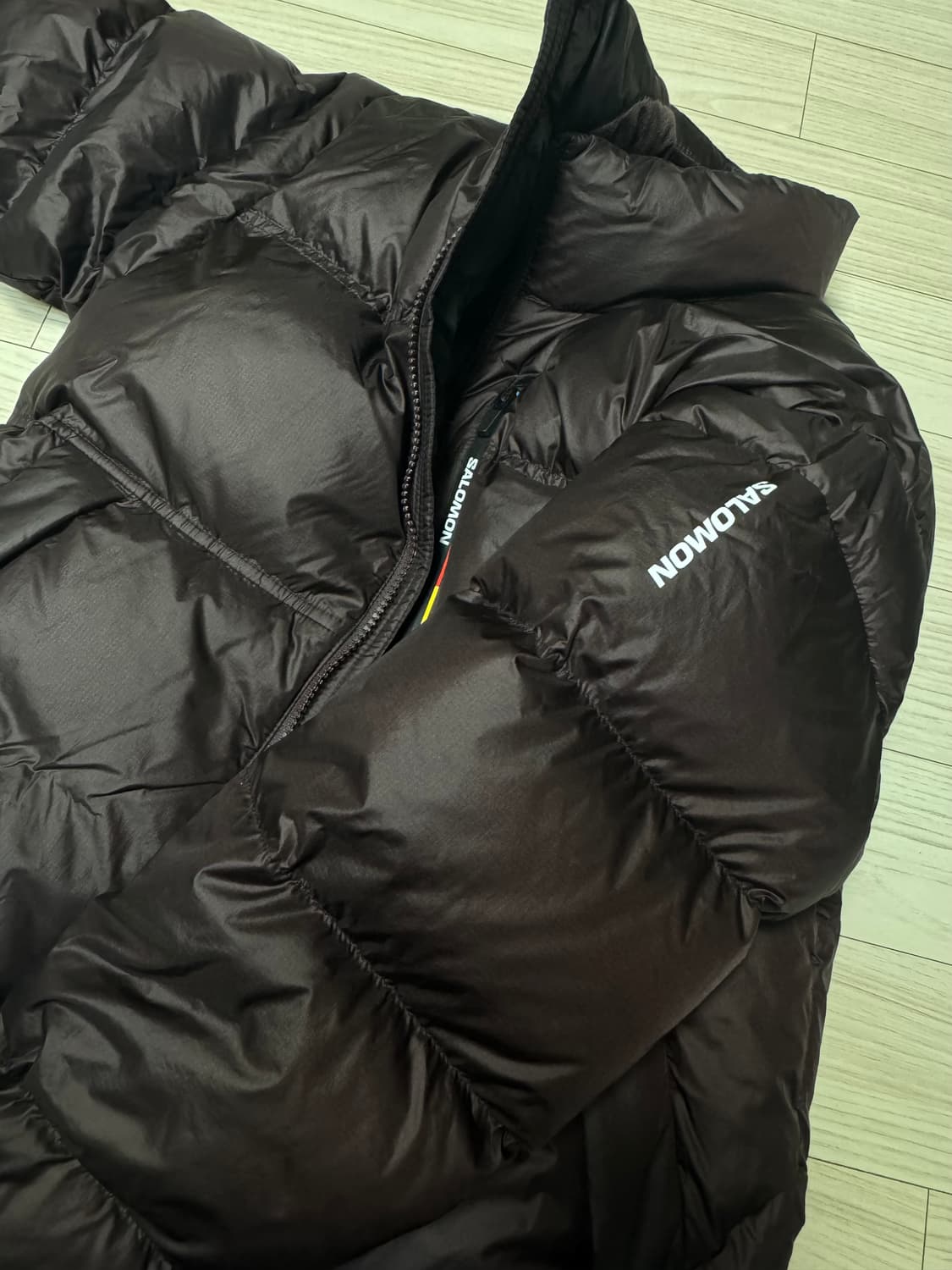 살로몬 컨투어 다운 자켓 W_LC2581200 초콜렛 상품이미지2