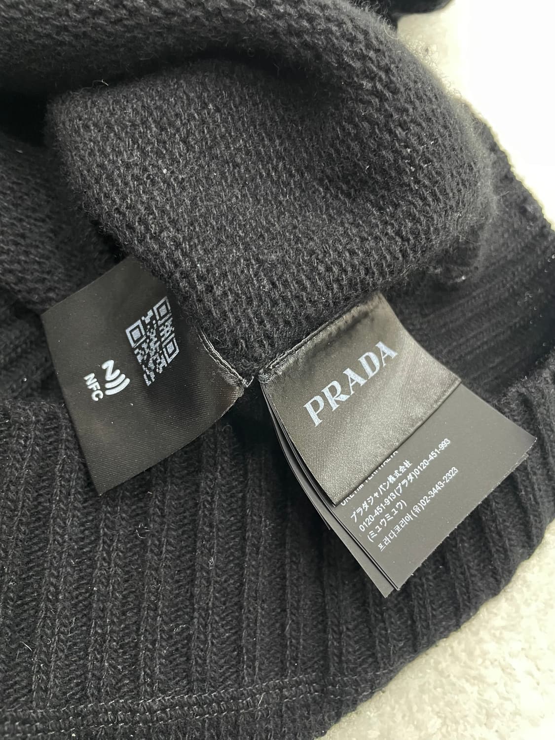 [ S+급 , 52 ] 프라다 신형 인타르시아 캐시미어 니트 블랙 상품이미지3