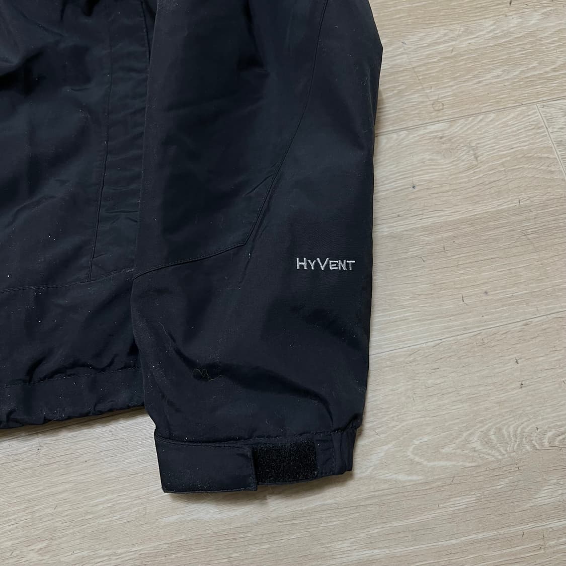 노스페이스 여성 하이벤트 자수 로고 바람막이 후드자켓 [블랙] S/90 상품이미지5