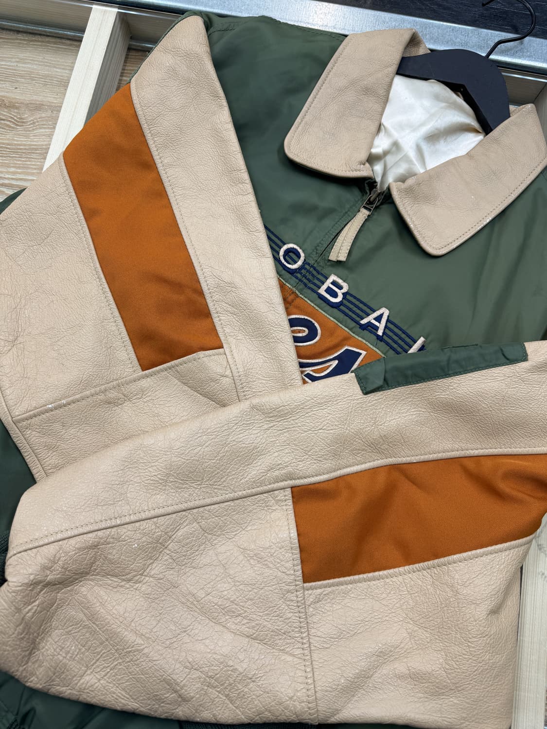 게스 90‘s PVC 레더 나일론 마원 상품이미지5