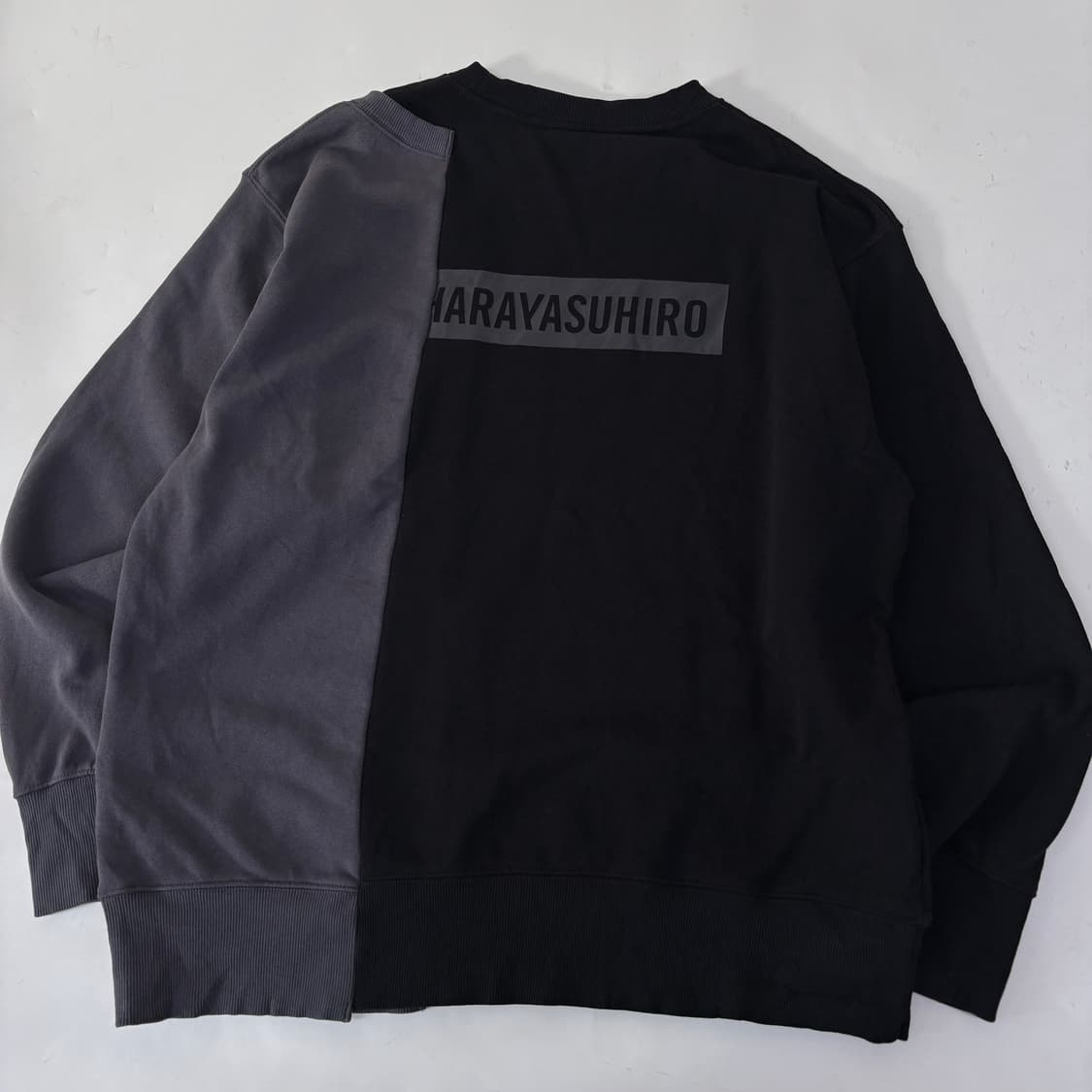 GU x 미하라 야스히로 맨투맨 상품이미지4