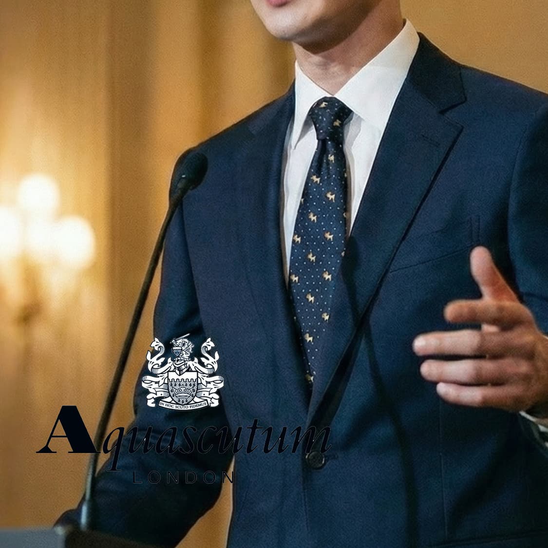 아쿠아스큐텀 실크 강아지 모티브 넥타이 9.2cm A등급 A19776 상품이미지1