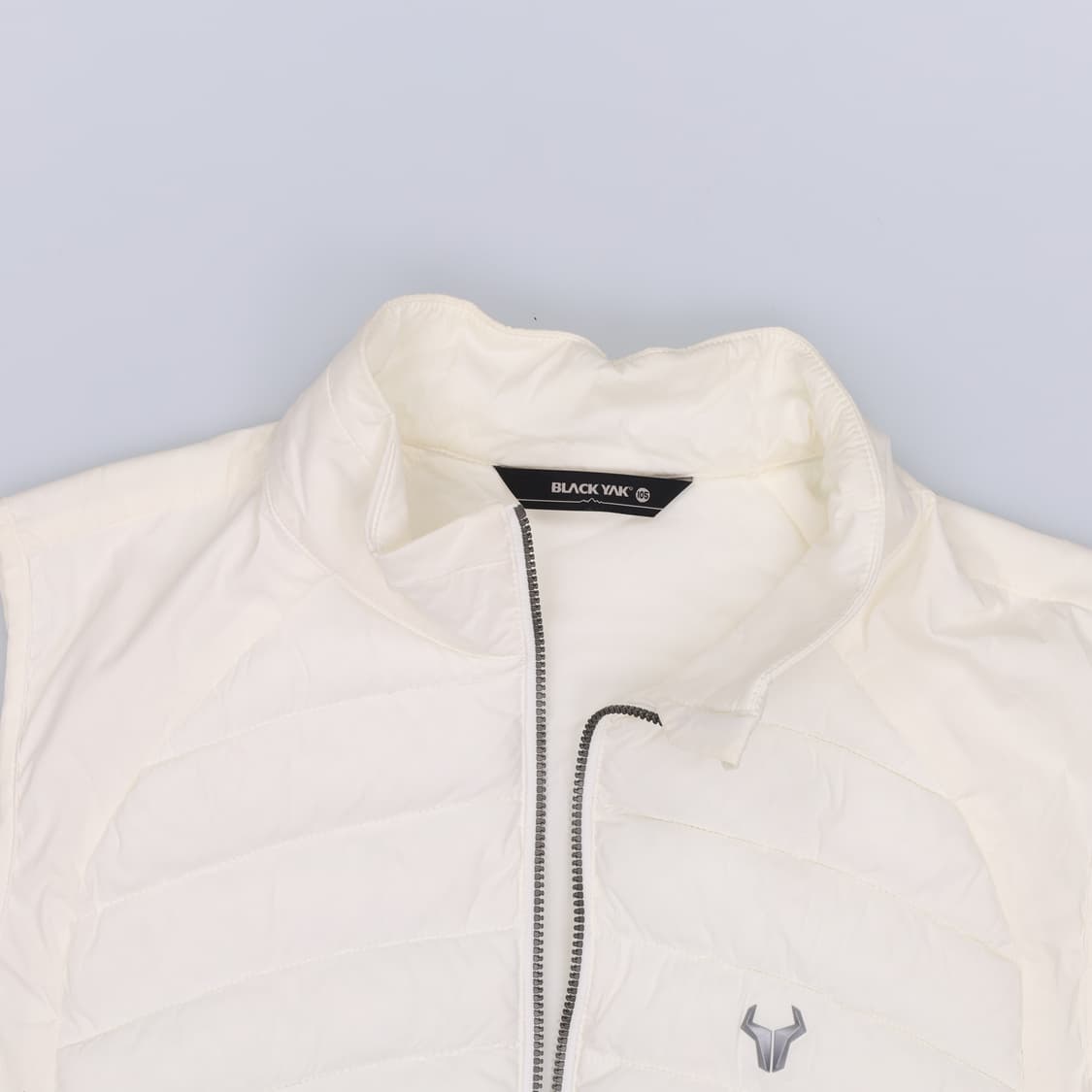 105 블랙야크 패딩조끼 0303H1 상품이미지3