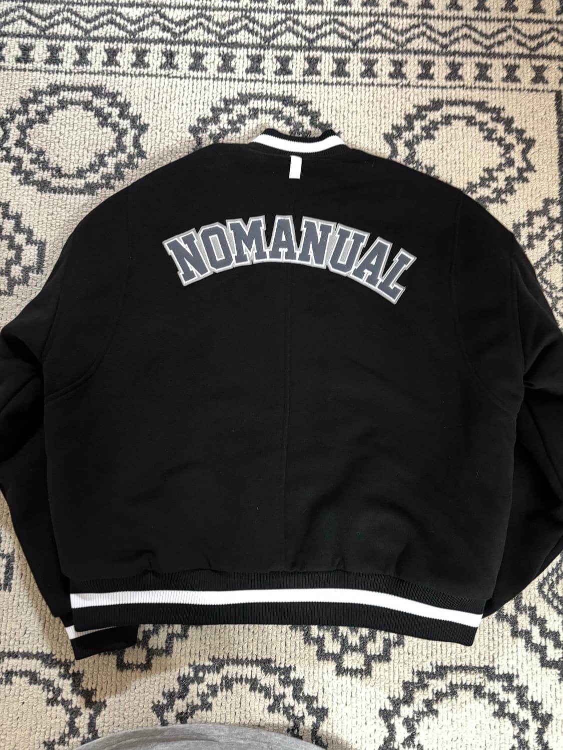 급처) 노매뉴얼 바시티 자켓 상품이미지2