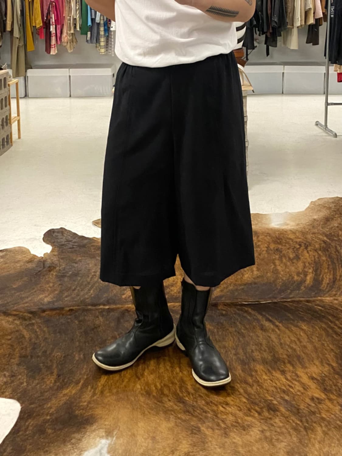 GIVENCHY bermuda slacks pants 지방시 버뮤다 상품이미지1