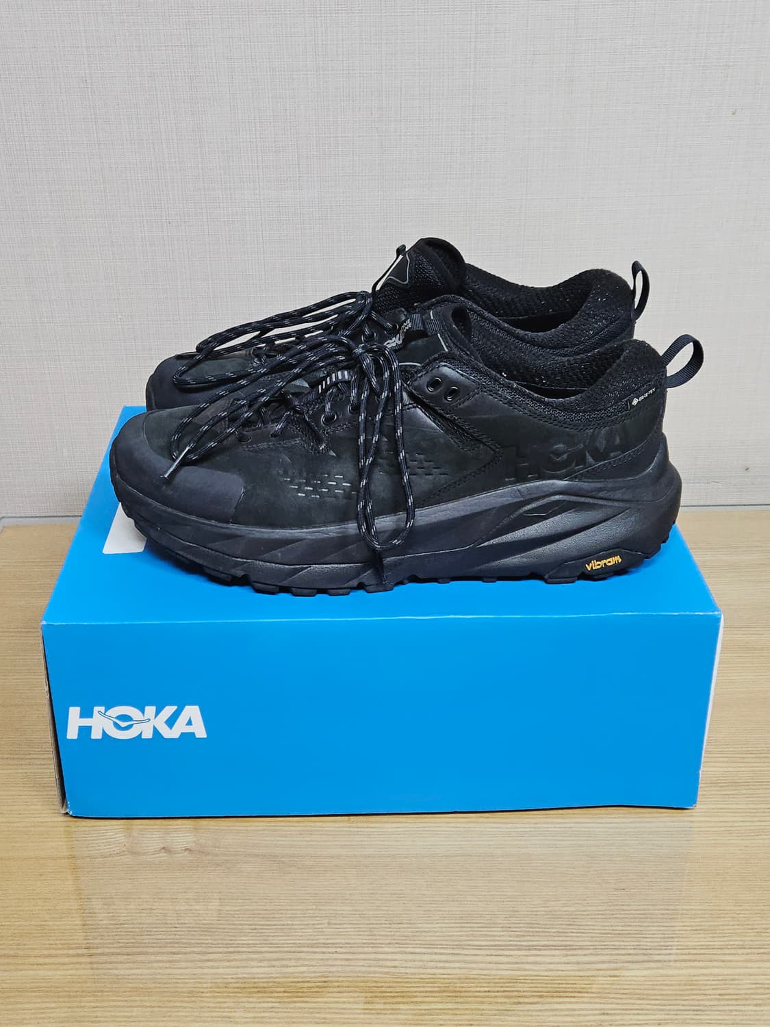 호카 카하 로우 고어텍스 (블랙 차콜 그레이) 상품이미지2