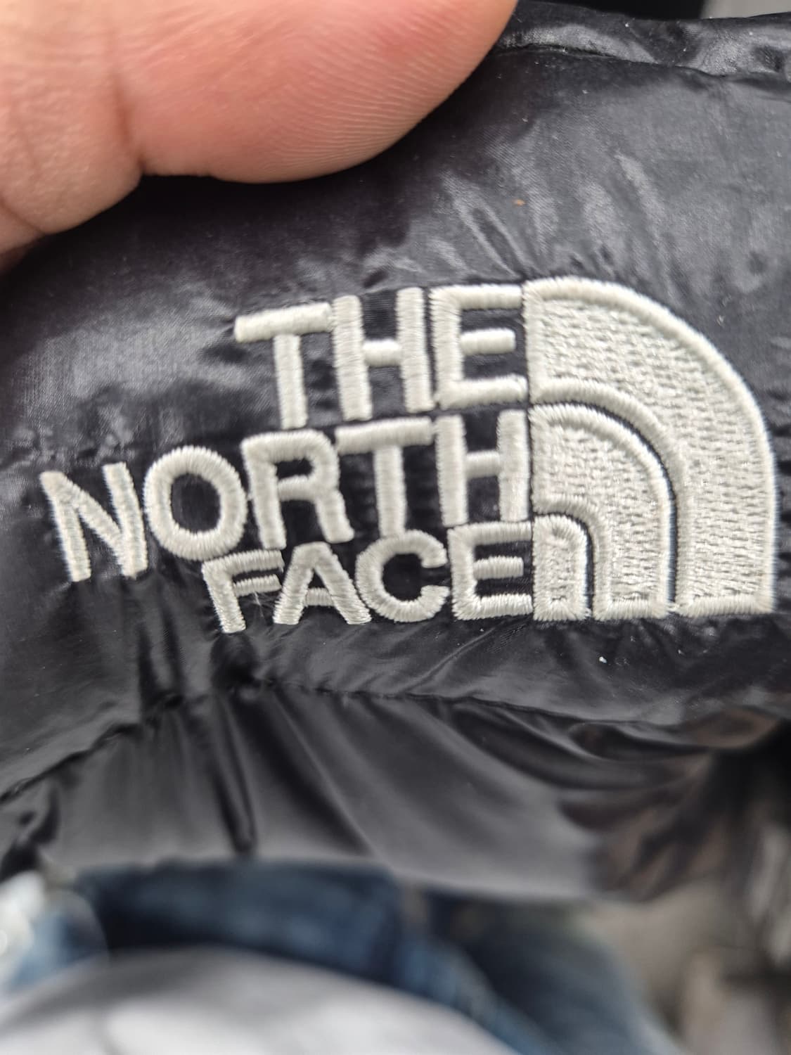 노스페이스 900 경량패딩 L 상품이미지4