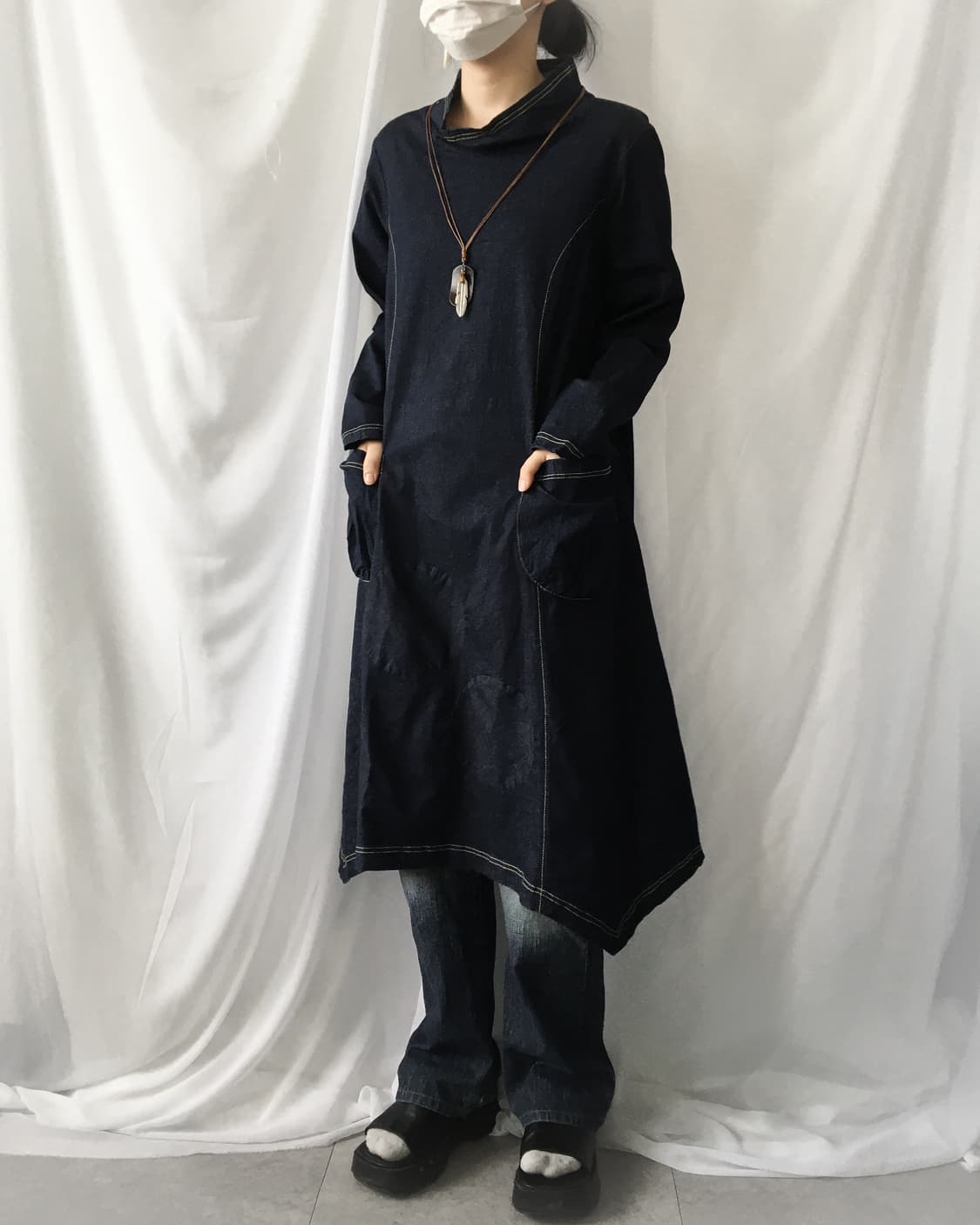 High neck dot point denim onepiece 상품이미지1