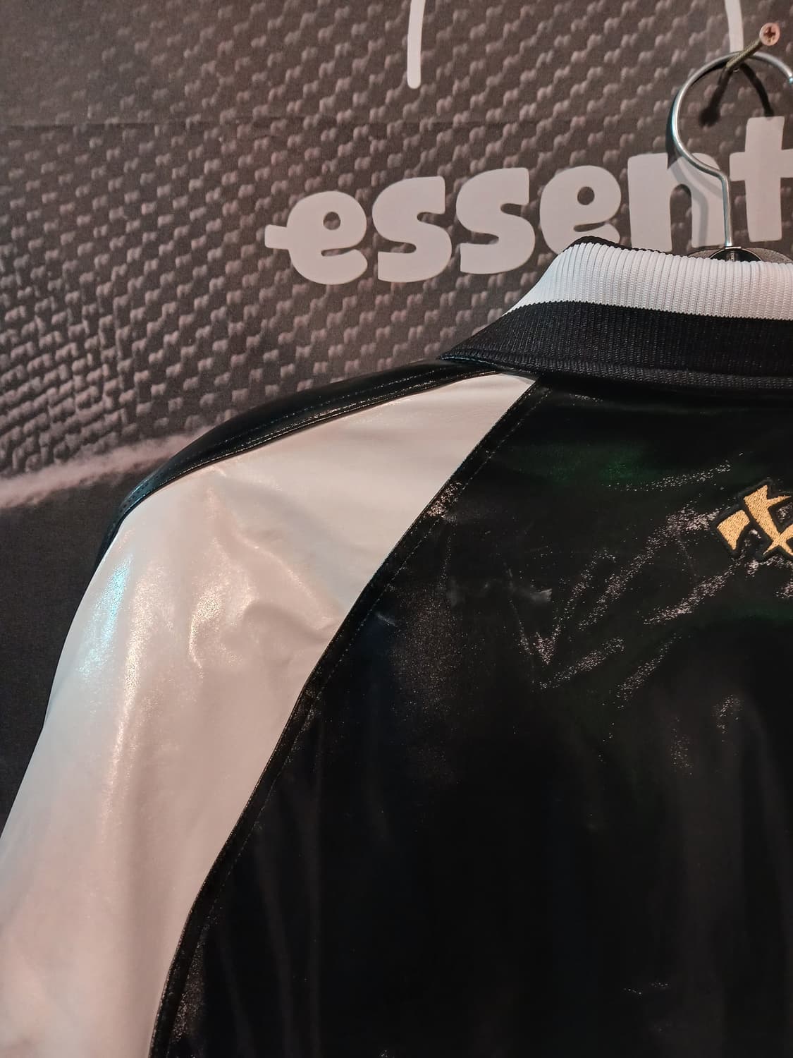 유광 야구 점퍼 상품이미지4