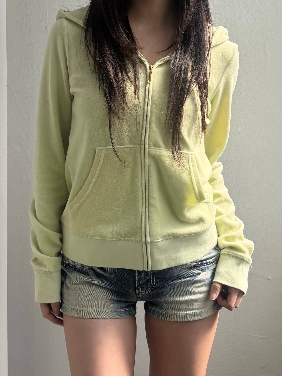 Juicy Couture Velvet Hood Zip-Up 상품이미지4