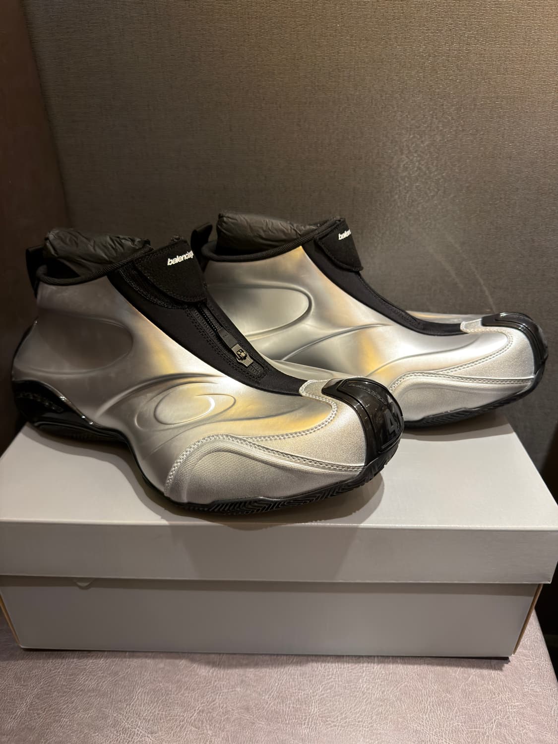 발렌시아가 바스켓볼 스니커즈  상품이미지1