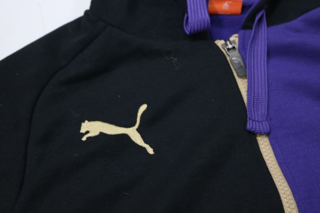푸마 블랙 퍼플 배색 골드 로고 후드 집업 상품이미지4
